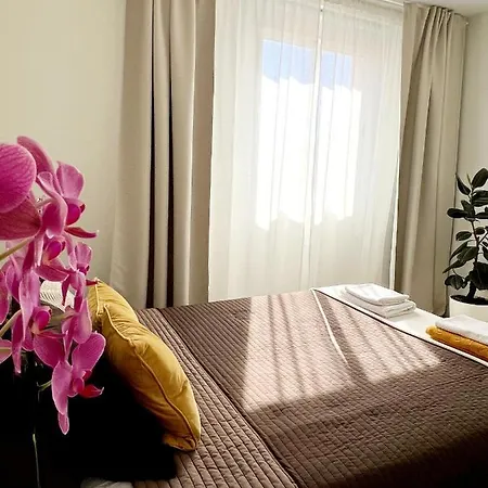 Cozy Modren On Malvarrosa * Валенсия